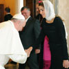 El papa Francisco recibe a Abdalá II y Rania de Jordania en el Vaticano
