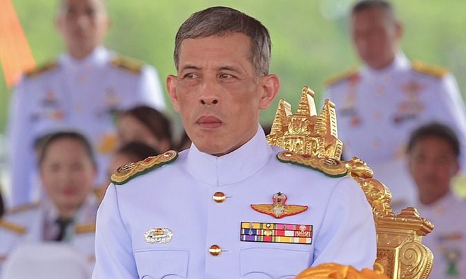 Tras el fallecimiento de su padre, Rama X es proclamado Rey de Tailandia