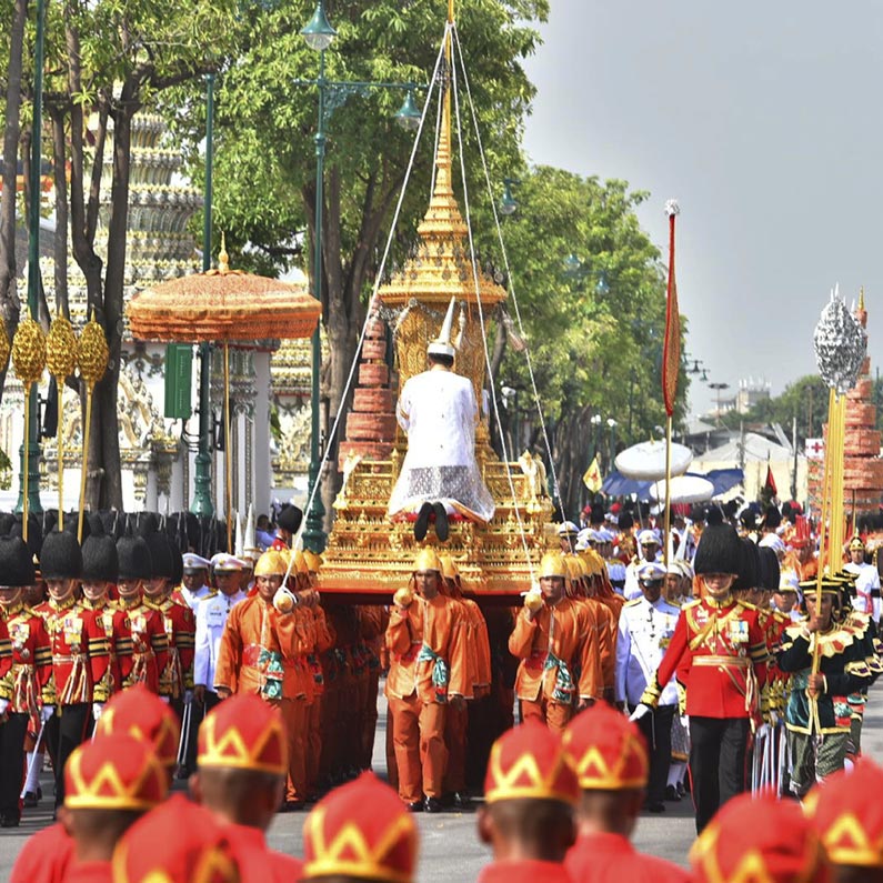 ¿Cómo será la fastuosa despedida al rey Bhumibol Adulyadej?