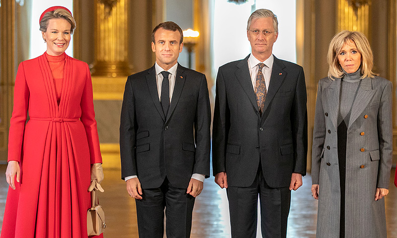 Felipe y Matilde de Bélgica reciben a los Macron en Bruselas con todos los honores