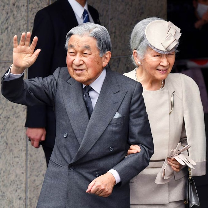 Los emperadores de Japón celebran los 30 años de su entronización en la recta final de su reinado