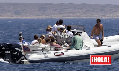 EXCLUSIVA: ¡Toda la familia a bordo! Las vacaciones mediterráneas de Pablo de Grecia y Marie-Chantal