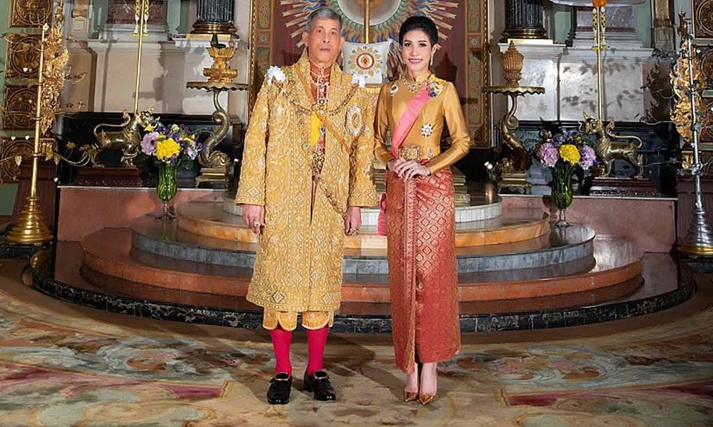 La consorte del rey de Tailandia, despojada de todos sus títulos