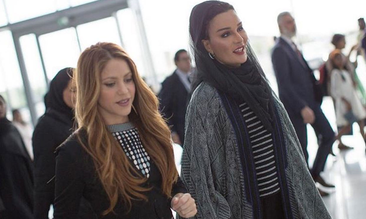 Shakira y Mozah Bint Nasser, exjequesa de Catar