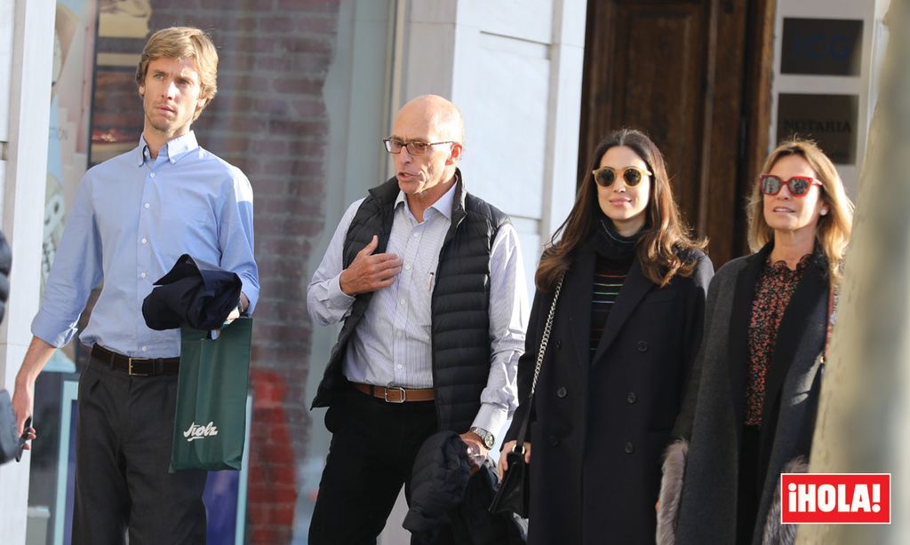 EXCLUSIVA: Alessandra de Osma y Christian de Hannover disfrutan de una comida familiar en Madrid