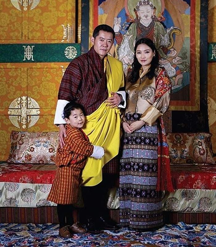 CASA REAL DE BHUTAN - Página 23 Butan-z