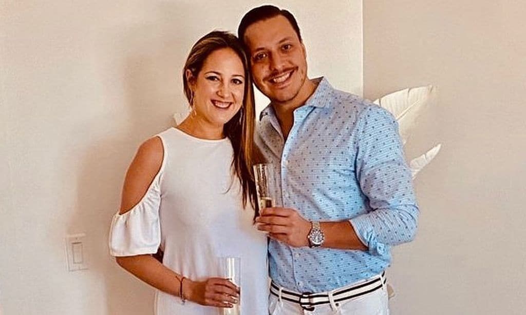 Theodora de Grecia y su prometido celebran su 'no boda' con una comida típica