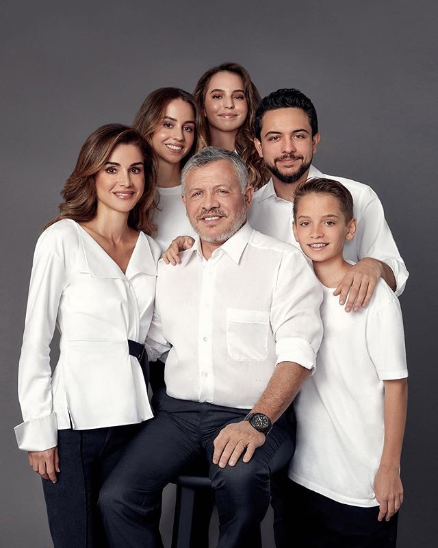 Rania y Abdalá de Jordania y sus hijos