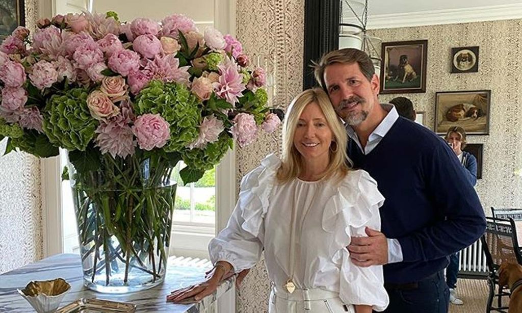 Con muchas flores y declaración de amor: así celebran Pablo y Marie-Chantal de Grecia sus bodas de plata