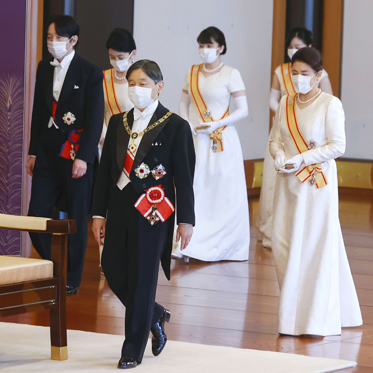 Sin joyas y repitiendo vestido, así recibe el año la Familia Imperial japonesa ante un contexto único