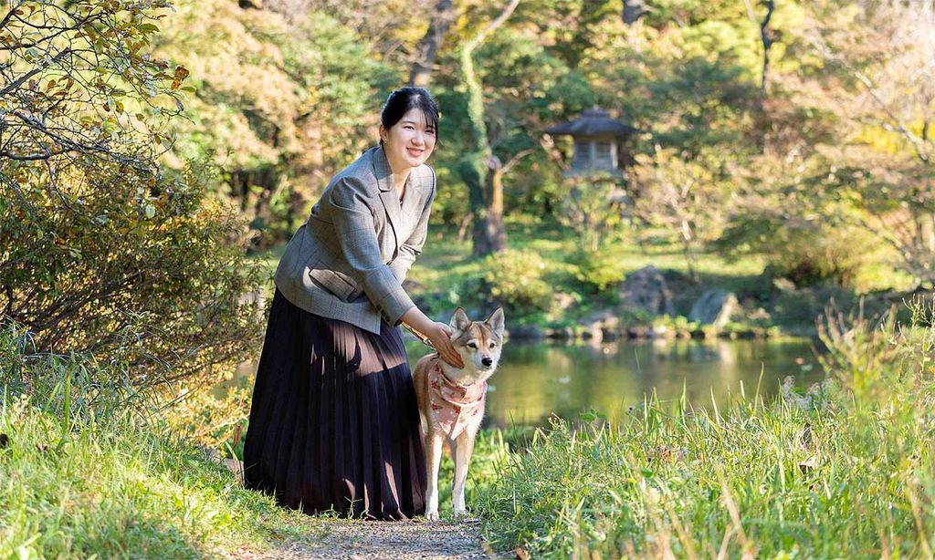 Aiko de Japón cumple la mayoría de edad preparada para suplir la ausencia de su prima Mako