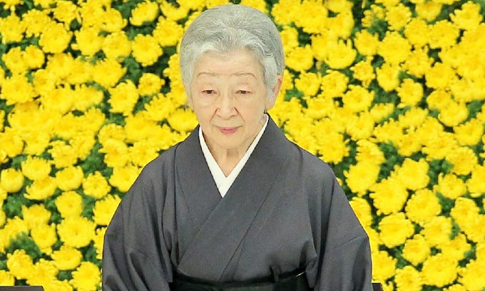 Michiko de Japón