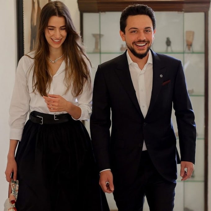 Hussein de Jordania y Rajwa acuden a su primer acto oficial juntos tras su compromiso