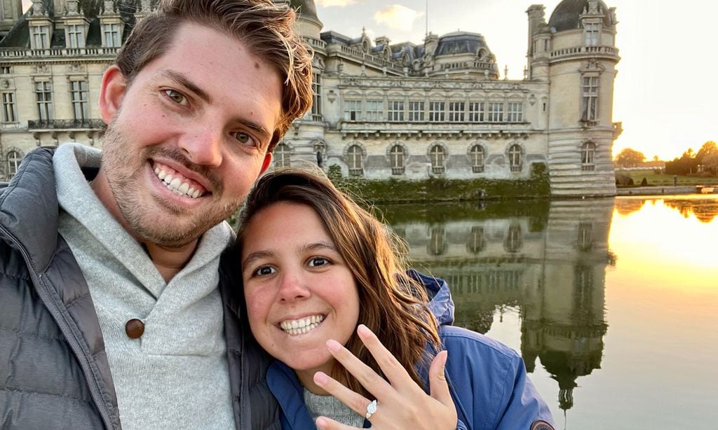 Louis Nicolas Crépy, nieto mayor de la princesa Beatriz de Orleans, se compromete