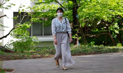 Aiko de Japón regresa a la Universidad después de tres años de clases telemáticas por la pandemia