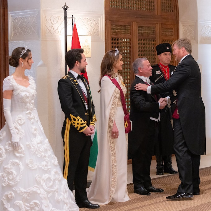 Todos los detalles de la recepción de Hussein de Jordania y Rajwa tras su 'sí, quiero'