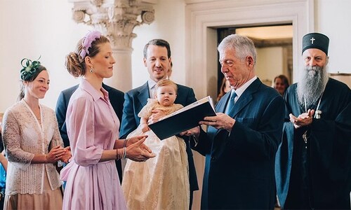 Felipe de Serbia, ahijado de la reina Sofía, y Danica Marinkov bautizan a su segunda hija
