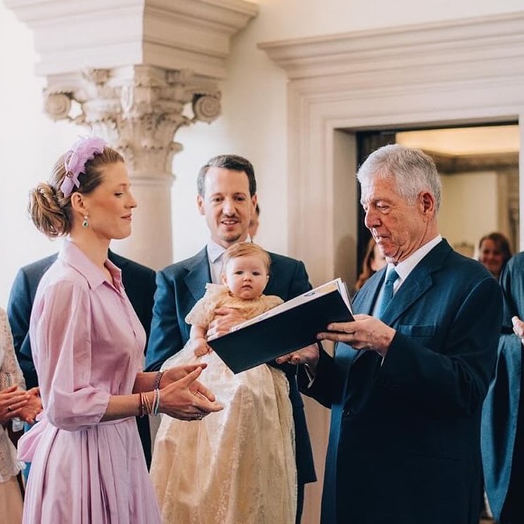 Felipe de Serbia, ahijado de la reina Sofía, y Danica Marinkov bautizan a su segunda hija
