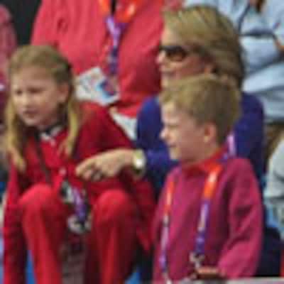 Los hijos de Felipe y Matilde de Bélgica disfrutan sus primeros Juegos Olímpicos en vivo