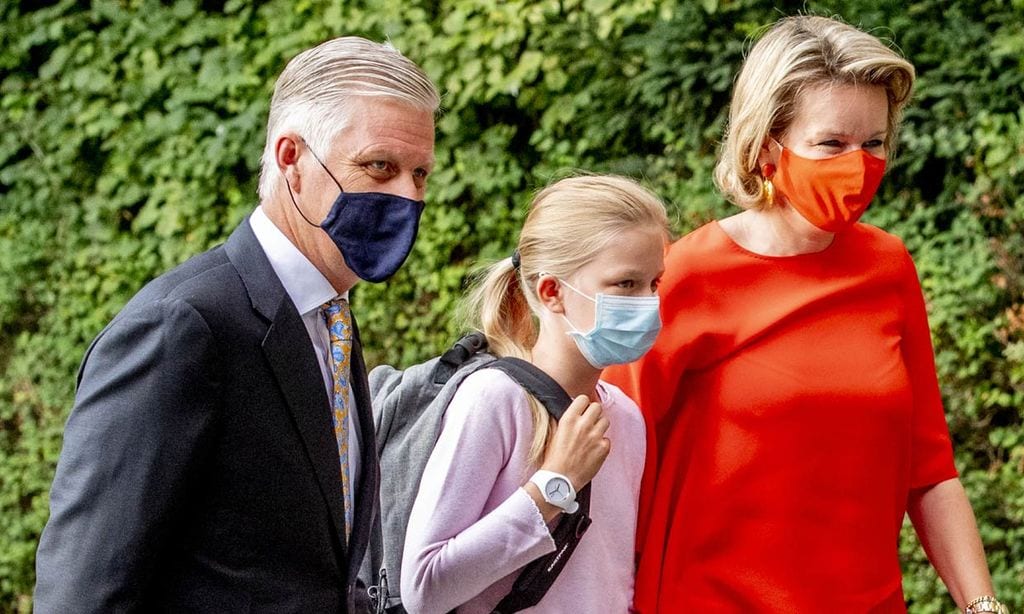 Éléonore de Bélgica, la primera de las 'royals' en volver al colegio