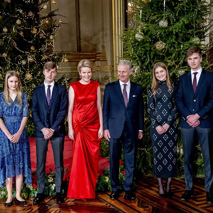 Felipe y Matilde de Bélgica, de concierto con sus hijos tras la vuelta de Elisabeth y Gabriel a casa por Navidad