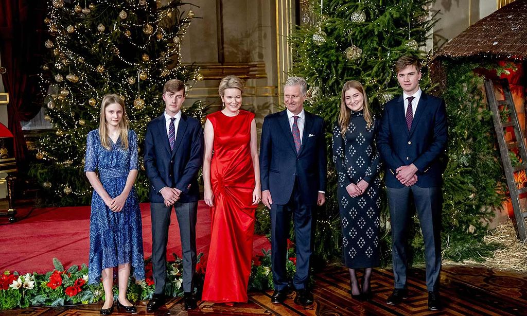Felipe y Matilde de Bélgica, de concierto con sus hijos tras la vuelta de Elisabeth y Gabriel a casa por Navidad