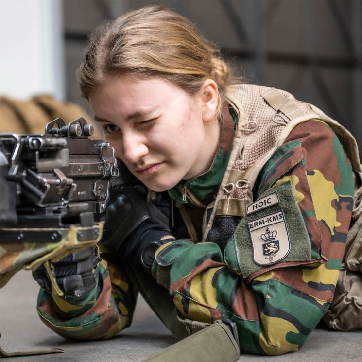 Vuelve la soldado Elisabeth: la heredera al trono belga retoma sus entrenamientos militares