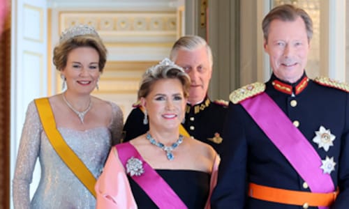 La cena de gala de los Reyes belgas a los grandes duques de Luxemburgo en una visita llena de familiaridad