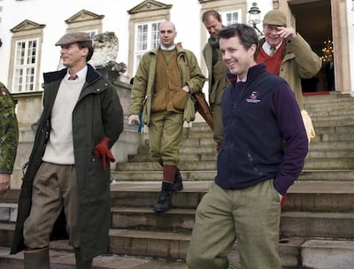 La Familia Real de Dinamarca asiste a su tradicional cacería en Fredensborg