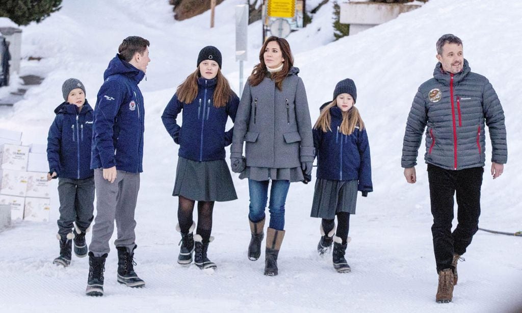 Un pequeño paraíso en los Alpes: el exclusivo internado de los hijos de Federico y Mary de Dinamarca
