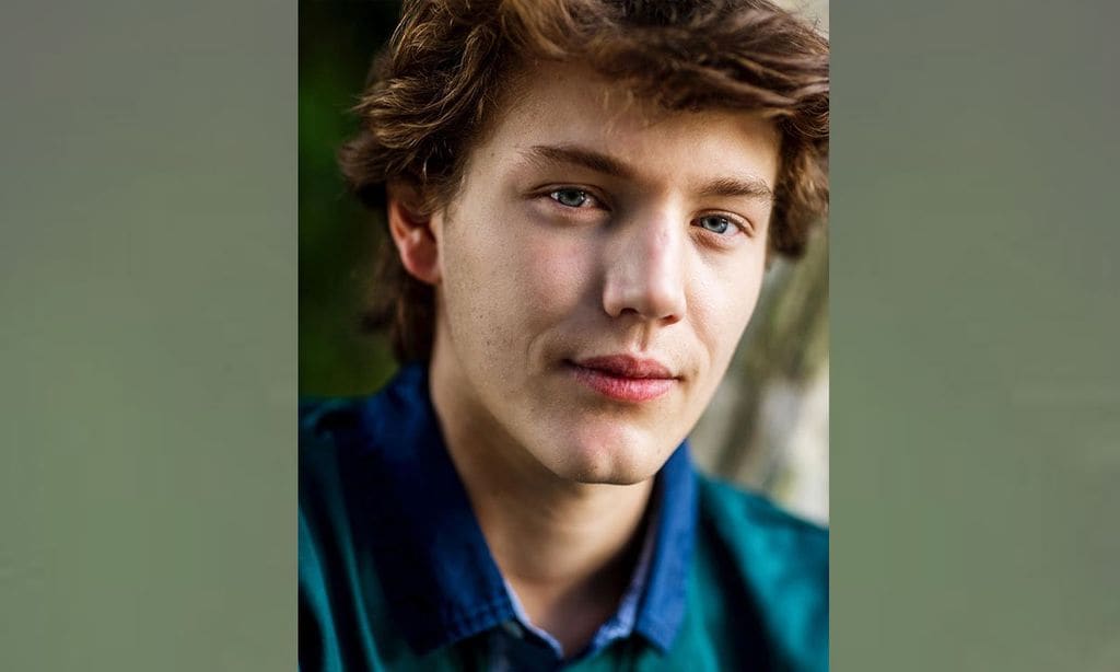 Félix de Dinamarca, cumple 18 años y cada vez se parece más a su hermano