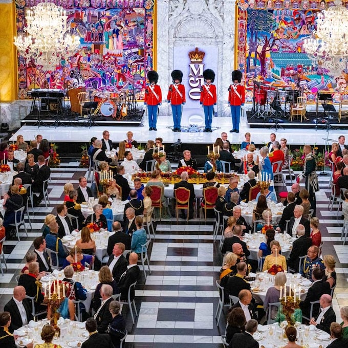 Las espectaculares imágenes de la cena de gala del Jubileo de Margarita de Dinamarca