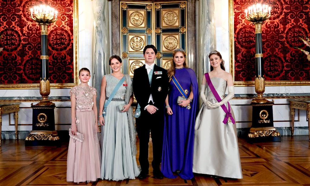 La histórica imagen que deja el cumpleaños de Christian de Dinamarca con cinco futuros monarcas posando juntos
