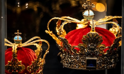 La corona real y otros centenarios símbolos de poder en la monarquía danesa