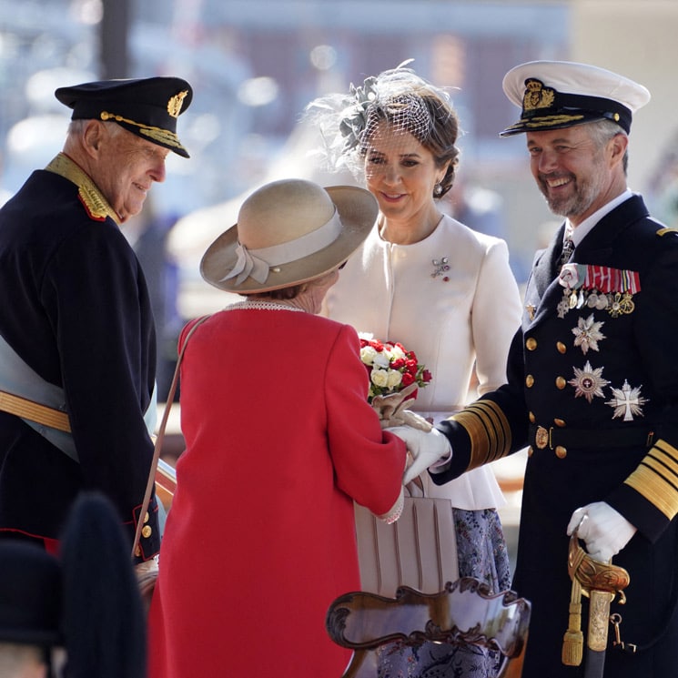 Federico y Mary de Dinamarca desembarcan en Noruega para comenzar su histórica visita de Estado