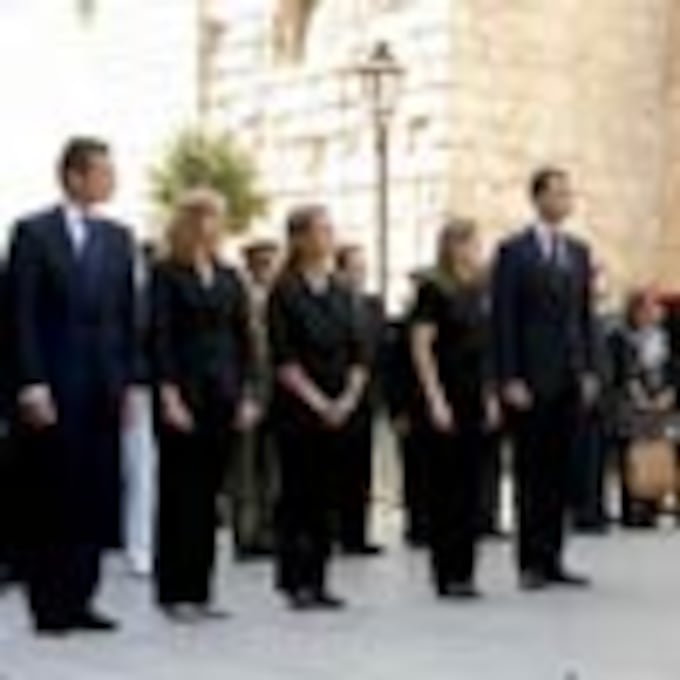 Emotivo funeral en la Catedral de Palma por los guardias civiles asesinados
