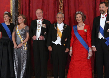 Los Reyes y los Príncipes de Asturias reciben con una cena de gala al presidente de Chile, Sebastián Piñera