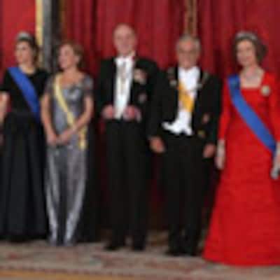 Los Reyes y los Príncipes de Asturias reciben con una cena de gala al presidente de Chile, Sebastián Piñera