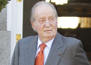 El rey don Juan Carlos sufre 'cierto retroceso' en la recuperación de su movilidad
