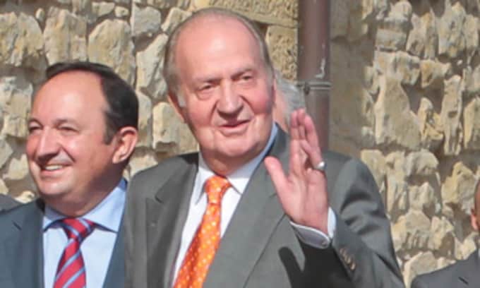 El rey Juan Carlos ve ‘bien’ la labor desarrollada por su hijo, el rey Felipe VI, y declara que le da consejos