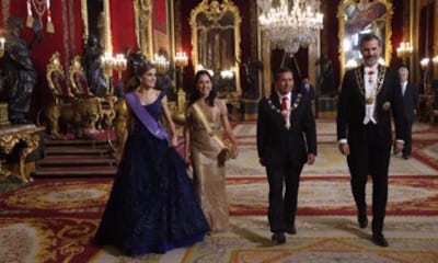 Cena de gala en el Palacio Real en honor del Presidente de Perú