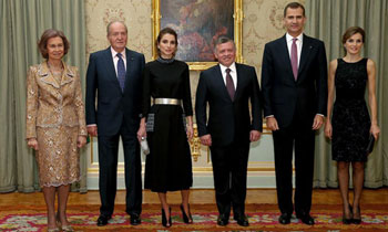 Seis reyes de cena privada en el Palacio de El Pardo