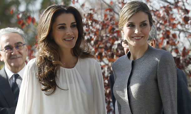 Los Reyes comparten con Abdalá y Rania de Jordania un almuerzo de trabajo en el Palacio Real