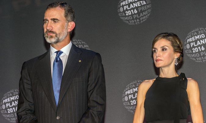Los Reyes presiden la 65ª edición de un Premio Planeta 'redondo'