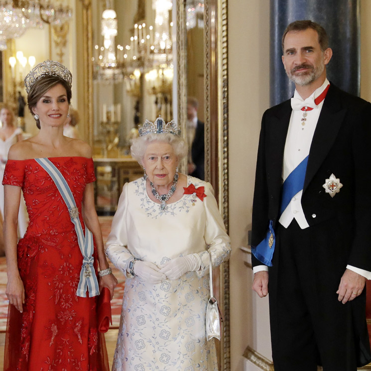 El Palacio de Buckingham se viste de gala en honor de don Felipe y doña Letizia
