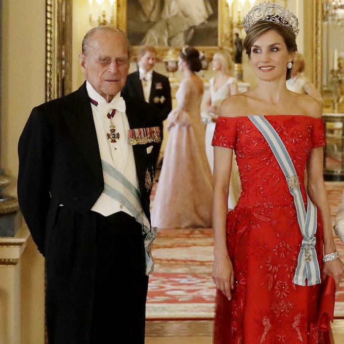 El esperado encuentro entre doña Letizia y la Duquesa de Cambridge que vimos gracias a una puerta abierta