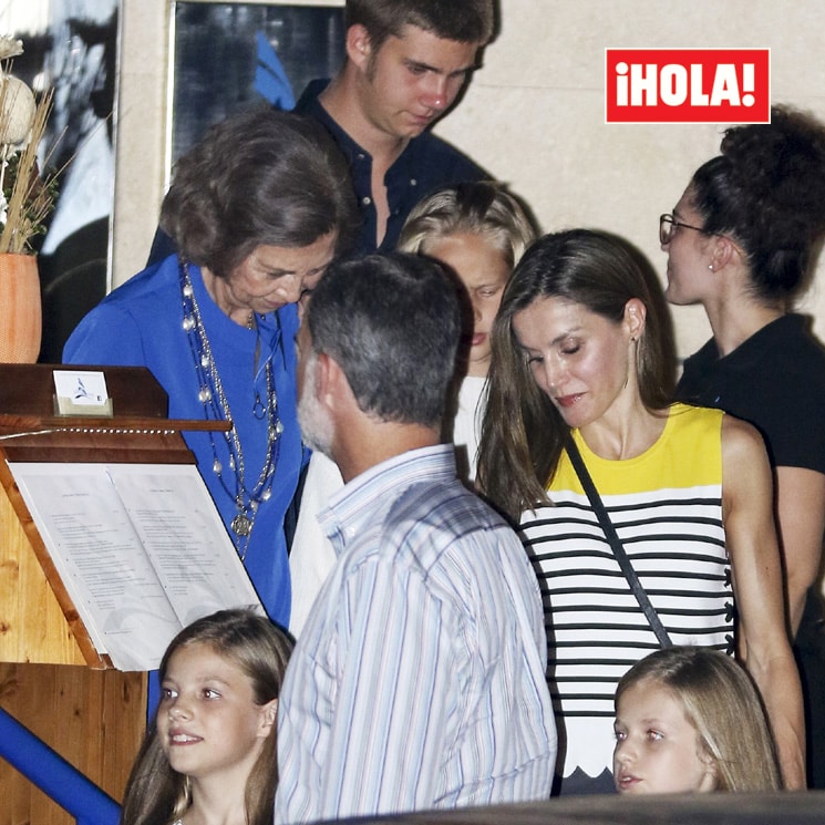 Exclusiva en HOLA.com: Las fotografías de la cena familiar de los Reyes con todos sus sobrinos