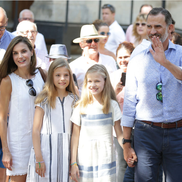 Los Reyes y sus hijas, mañana cultural como despedida de sus vacaciones en Mallorca