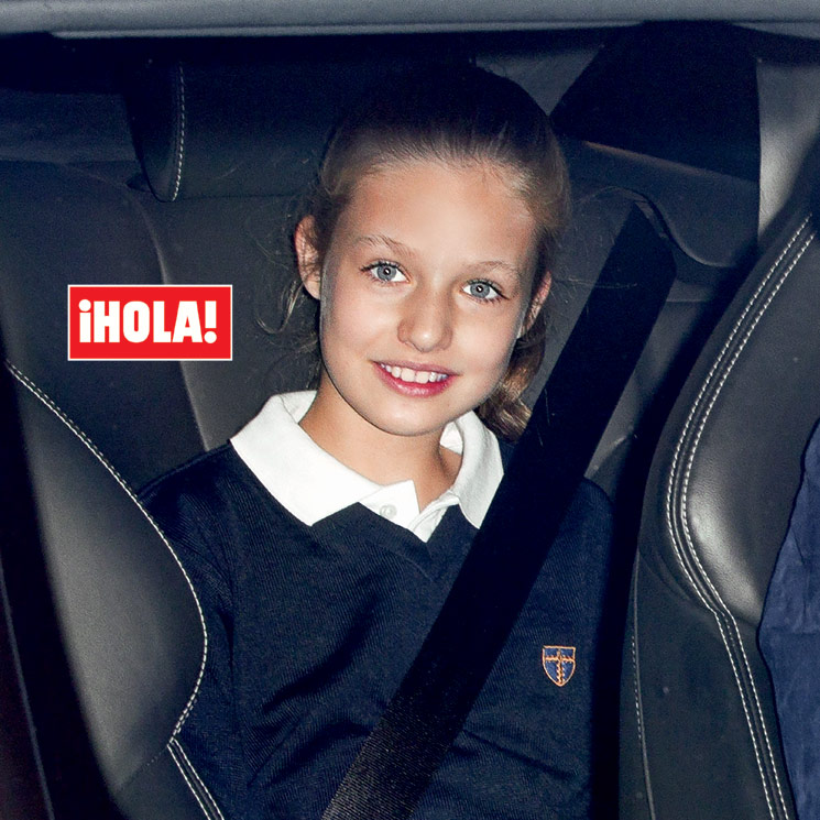 Imágenes exclusivas en ¡HOLA! de la princesa Leonor y la infanta Sofía en su colegio 