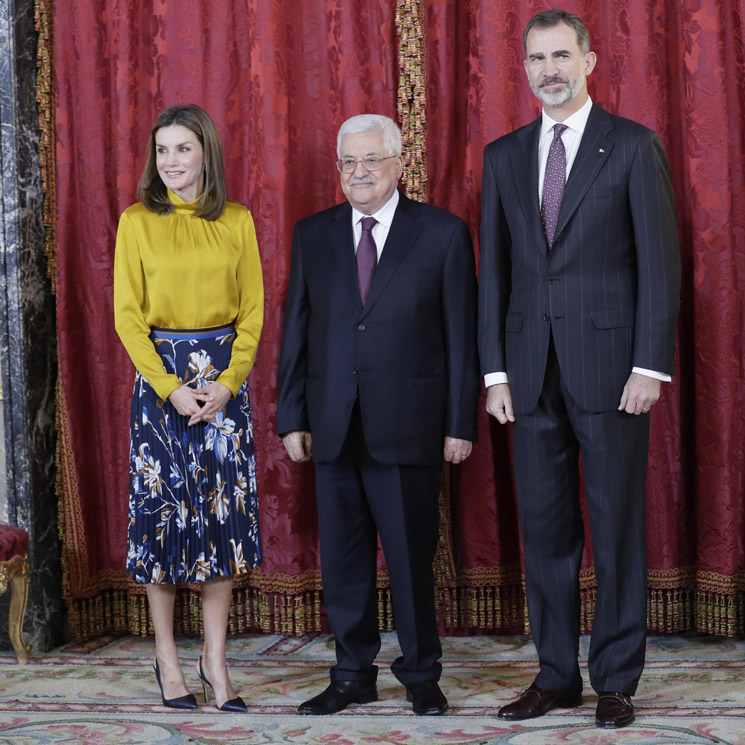 Los Reyes reciben en el Palacio Real al Presidente de Palestina